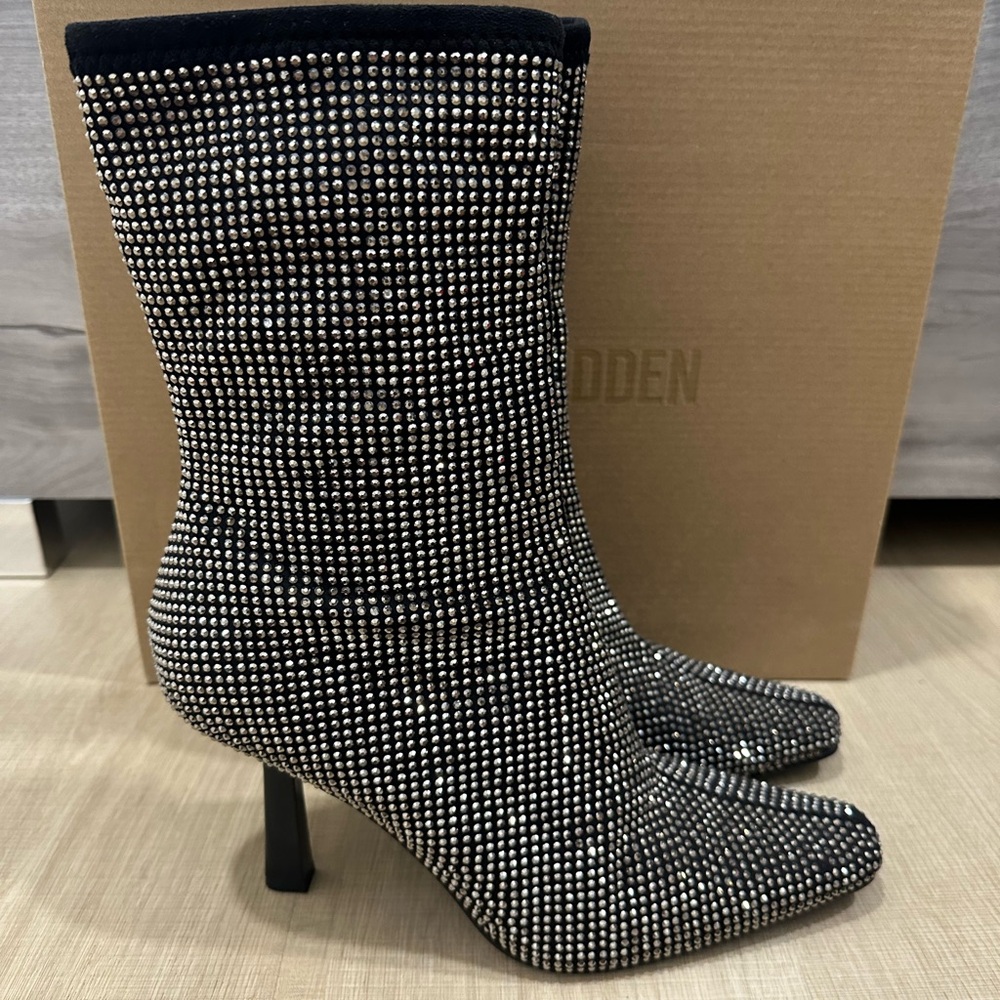 Steve Madden Sparkly Boot. - image 1